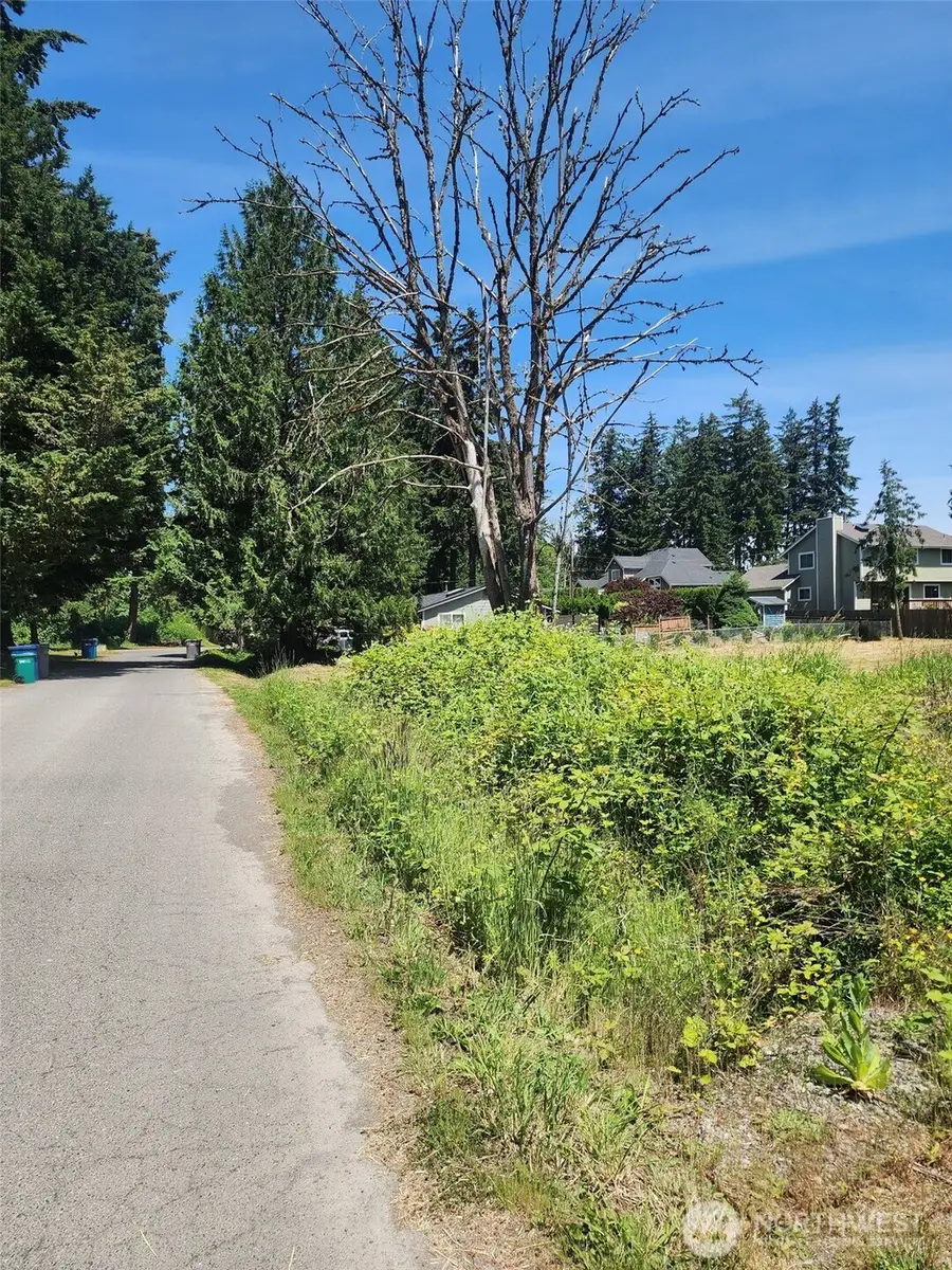 376 47th Avenue S #5-8, Auburn, WA 98001 - #3
