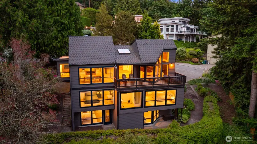 13441 64th Terrace Ne, Kirkland, WA 98034 - #3