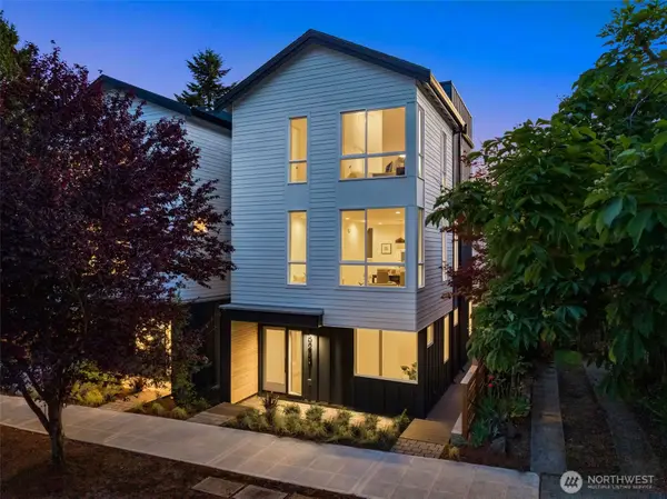 823 17th Avenue, Seattle, WA 98144