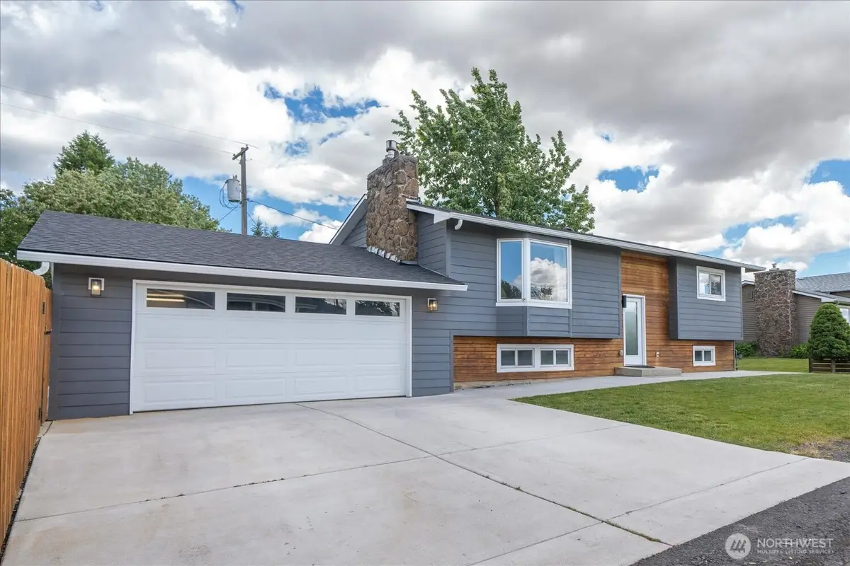 923 15th Street, Davenport, WA 99122 - #1