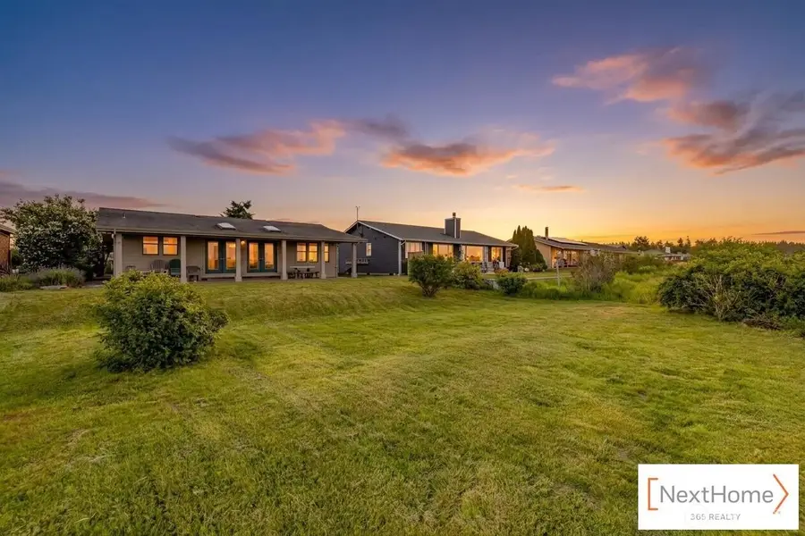 754 Livingston Bay Shore Drive, Camano Island, WA 98282 - #2