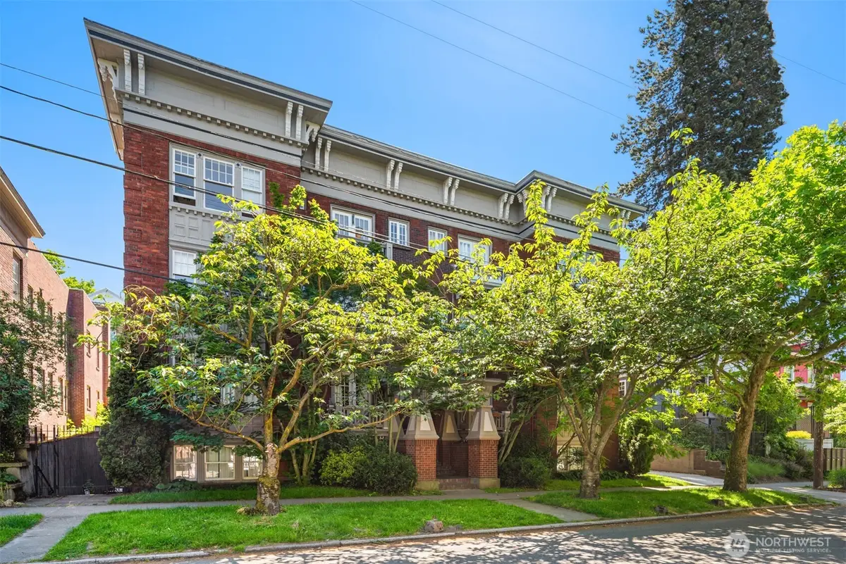 214 13th Avenue E #3, Seattle, WA 98102 - #1