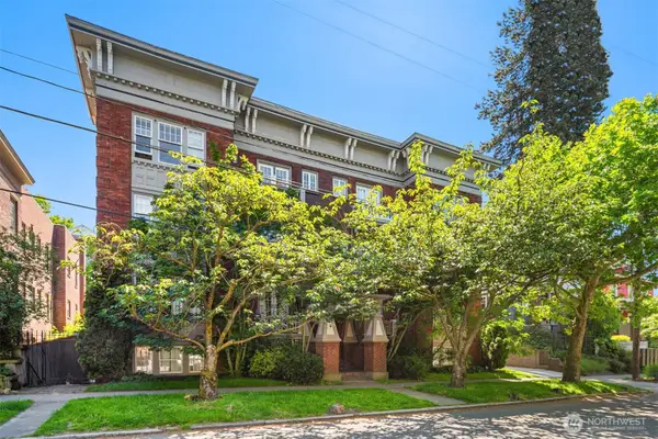 214 13th Avenue E #3, Seattle, WA 98102