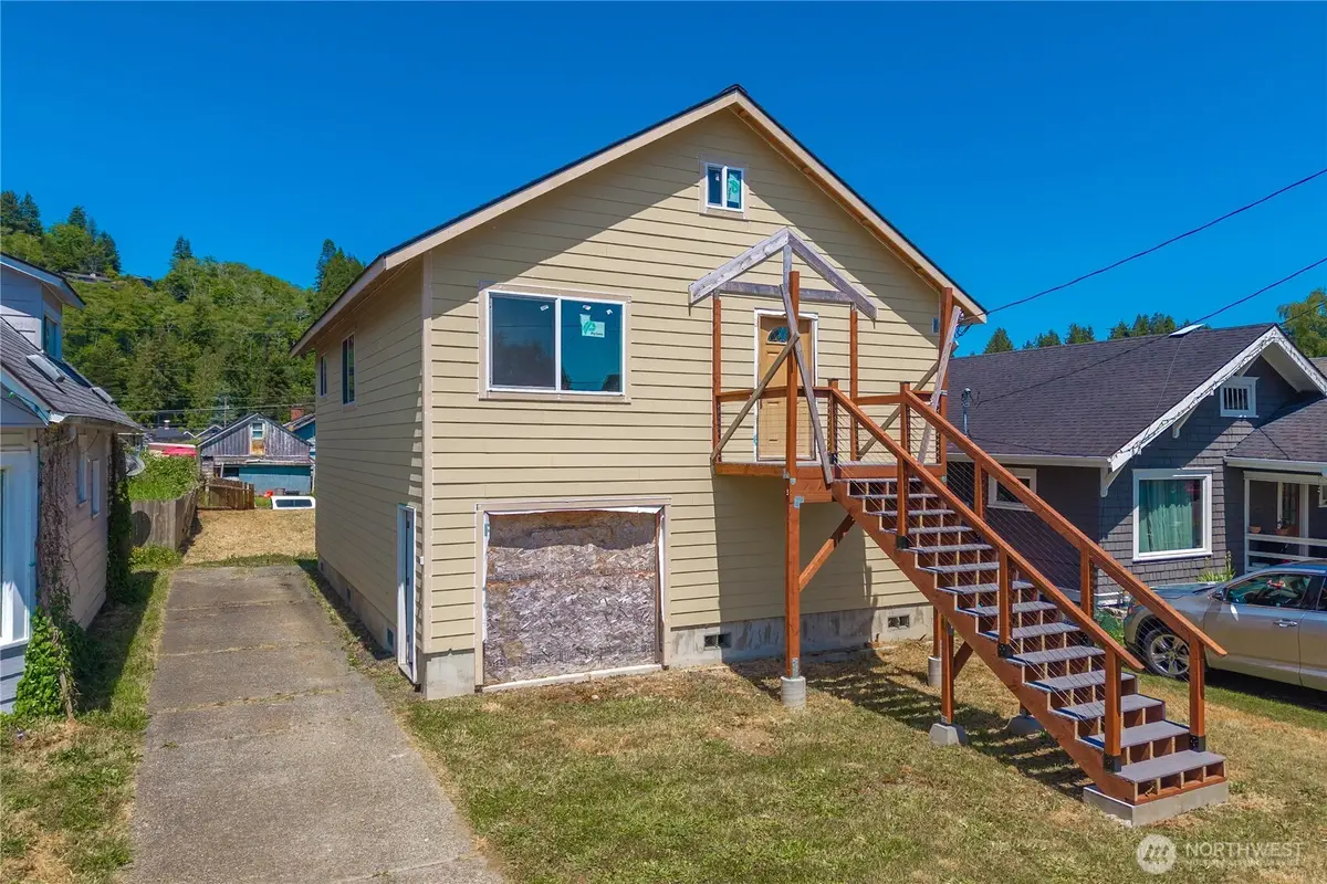 223 Karr Avenue, Hoquiam, WA 98550 - #1