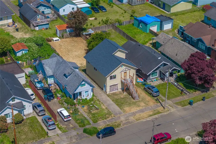 223 Karr Avenue, Hoquiam, WA 98550 - #2
