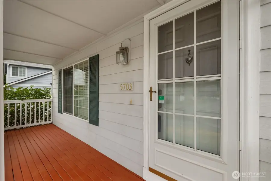 5703 Gateway Lane Ne, Bremerton, WA 98311 - #3