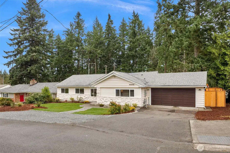 20008 Meridian Place N, Shoreline, WA 98133 - #3