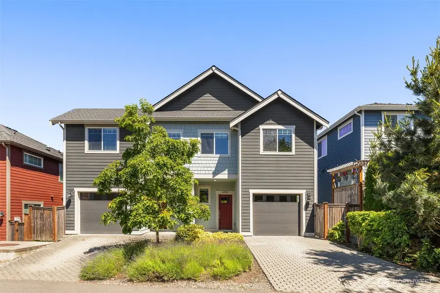 6523 31st Avenue Sw, Seattle, WA 98126 - #2