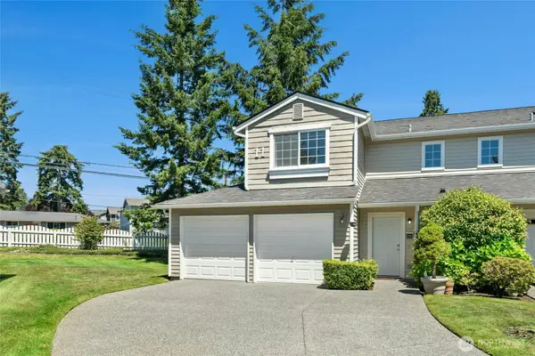 10030 Holly Drive #111, Everett, WA 98204