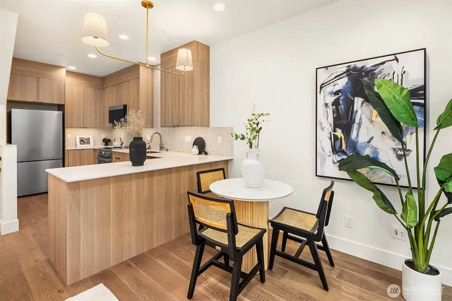 4418 1st Avenue Ne #A, Seattle, WA 98105 - #3