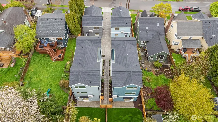 537 N 70th Street, Seattle, WA 98103 - #3