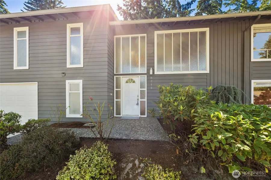 6215 122nd Avenue Se, Bellevue, WA 98006 - #2