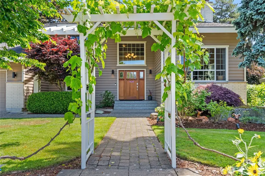 19218 91st Avenue Ne, Bothell, WA 98011 - #2