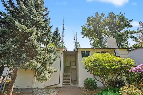 14148 74th Place Ne #A, Kirkland, WA 98034