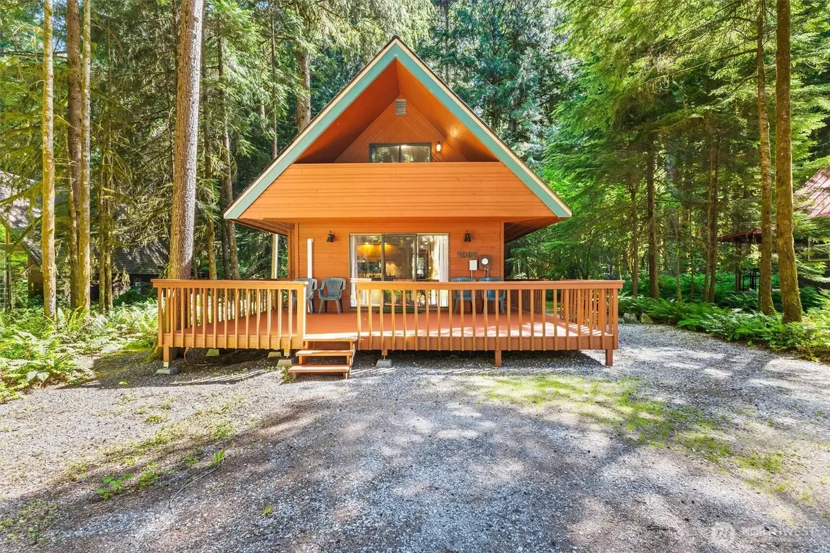 7082 Rainier Way, Glacier, WA 98244 - #1