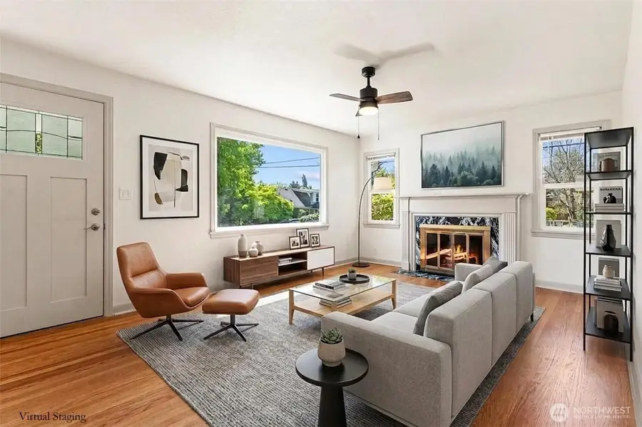 9701 Dayton Avenue N, Seattle, WA 98103 - #2