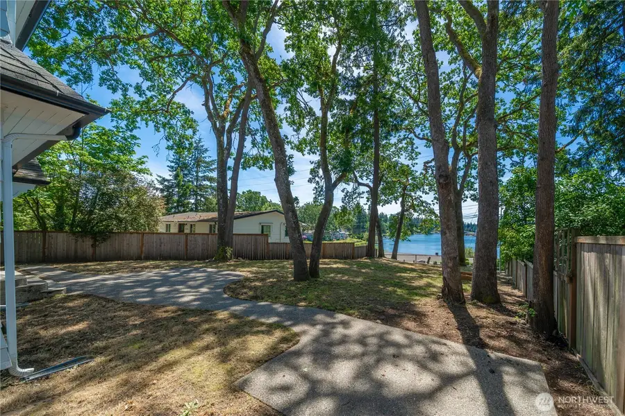 7409 Steilacoom Boulevard Sw, Lakewood, WA 98499 - #3