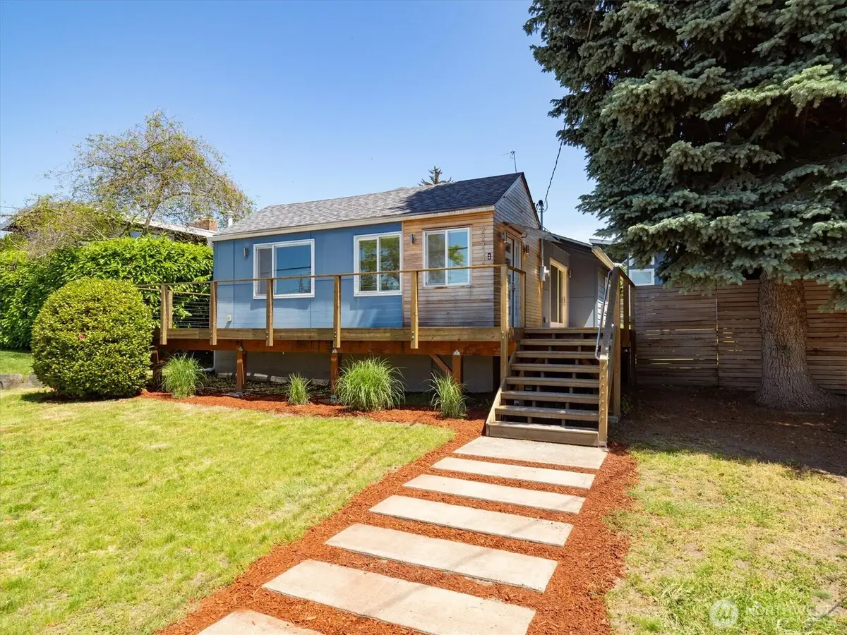 22232 10th Avenue S, Des Moines, WA 98198 - #1