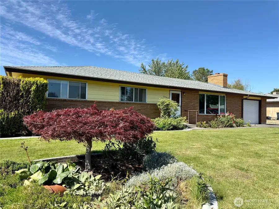 3903 W Nixon Street, Pasco, WA 99301 - #3