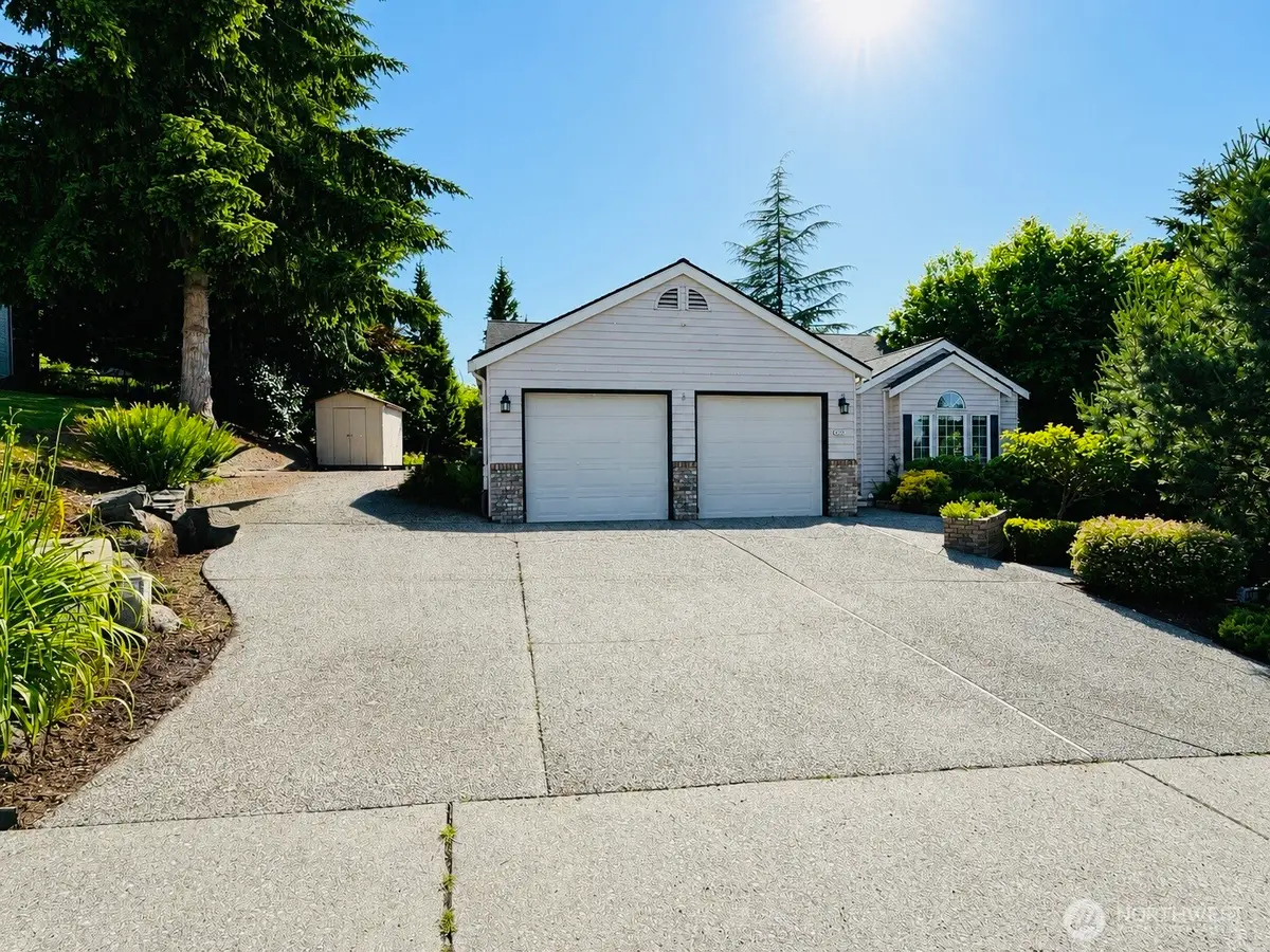 715 N Waugh Road, Mount Vernon, WA 98273 - #1