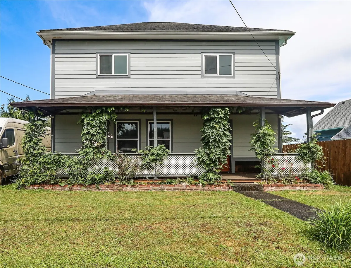 408 F Street, Cosmopolis, WA 98537 - #1