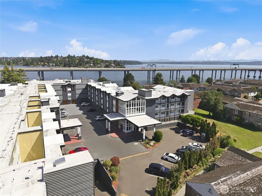 2500 Canterbury Lane E #204, Seattle, WA 98112 - #2