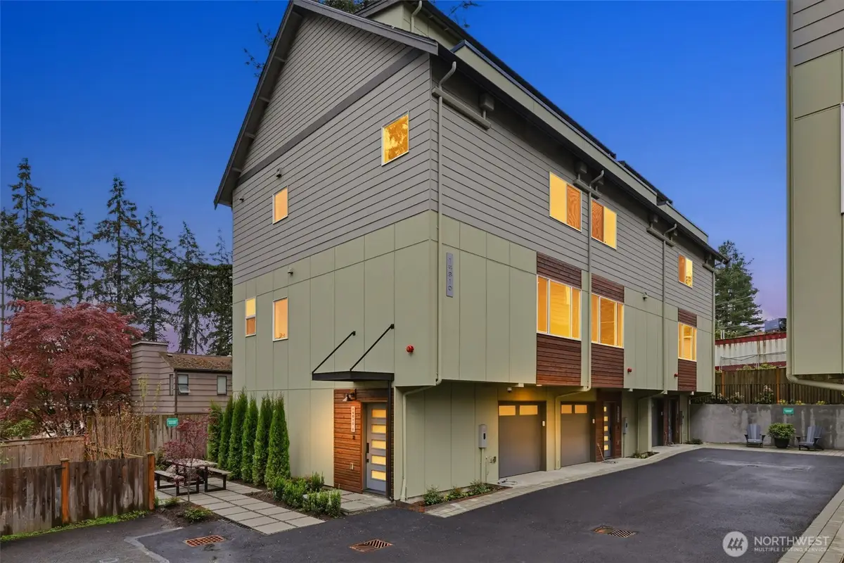 14610 Corliss Avenue N #A, Shoreline, WA 98133 - #1