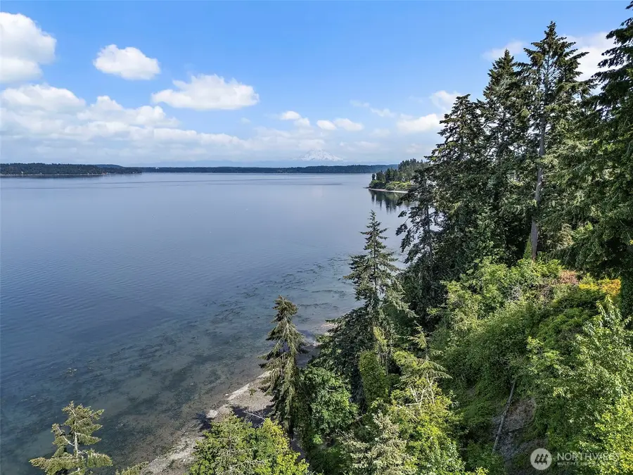 7544 Sandy Point Beach Road Ne, Olympia, WA 98516 - #3