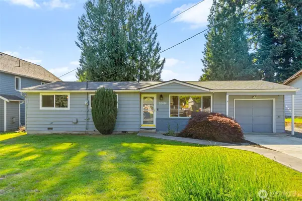 20414 20th Place W, Lynnwood, WA 98036