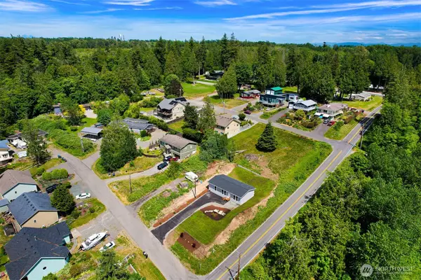 4772 Beach Lane, Ferndale, WA 98248