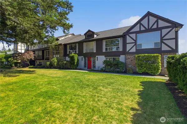 3425 S 176th Street #212, SeaTac, WA 98188