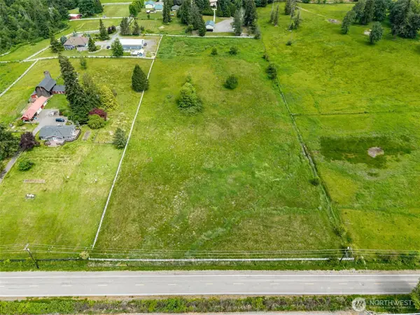 266 SE 200th Street, Maple Valley, WA 98038