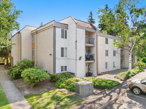 14645 NE 34th Street #C24, Bellevue, WA 98007