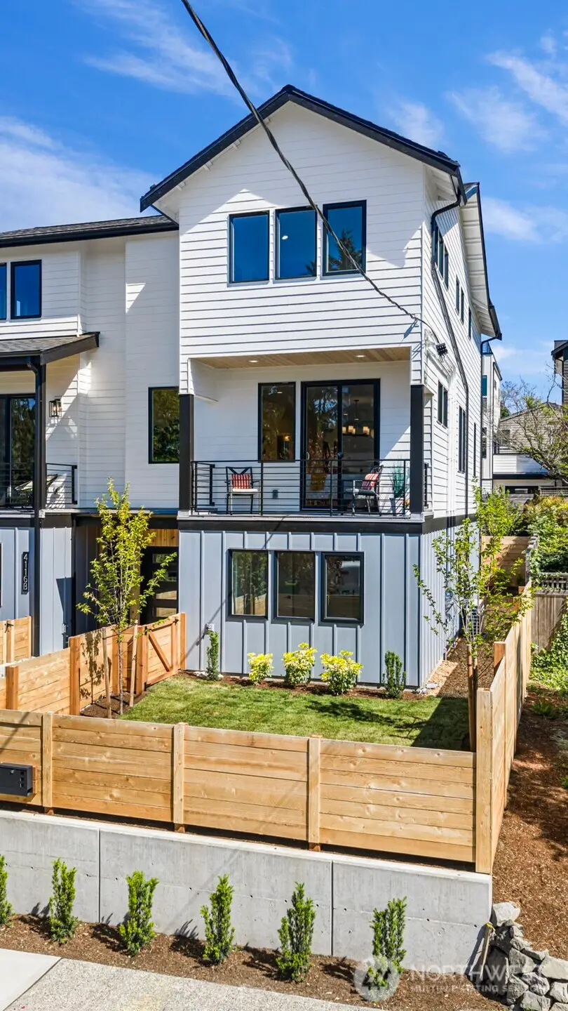 4116 NE 60th Street, Seattle, WA 98115 - #3