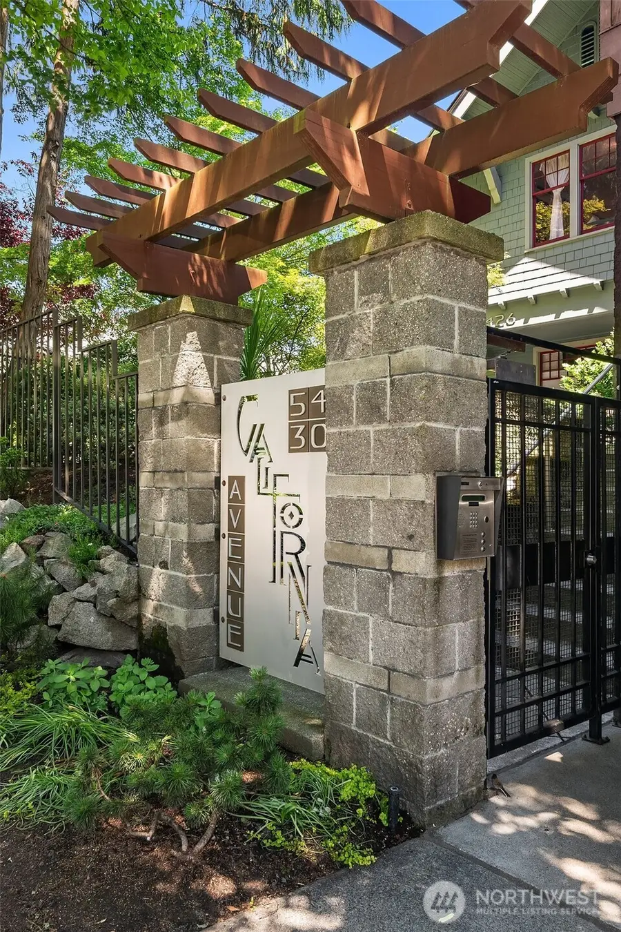 5430 California Avenue Sw #4A, Seattle, WA 98136 - #2