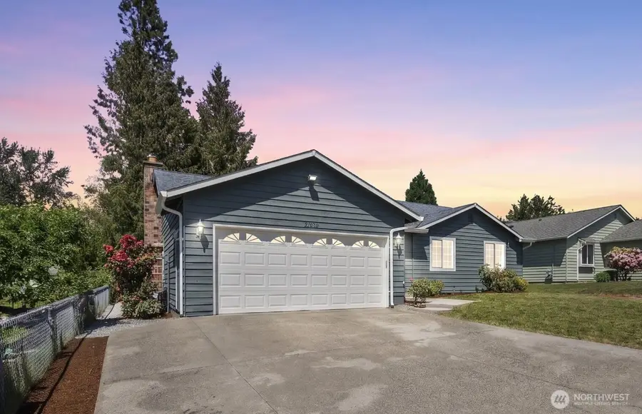 19750 SE 263rd Place, Covington, WA 98042 - #2