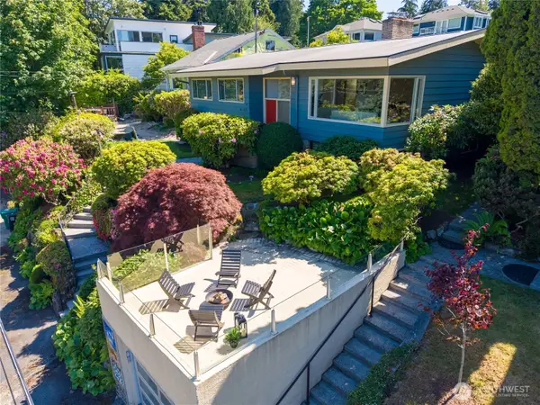9119 Cyrus Avenue Nw, Seattle, WA 98117