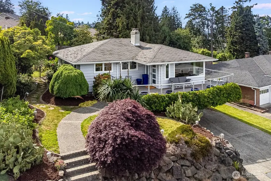 10417 76th Avenue S, Seattle, WA 98178 - #2