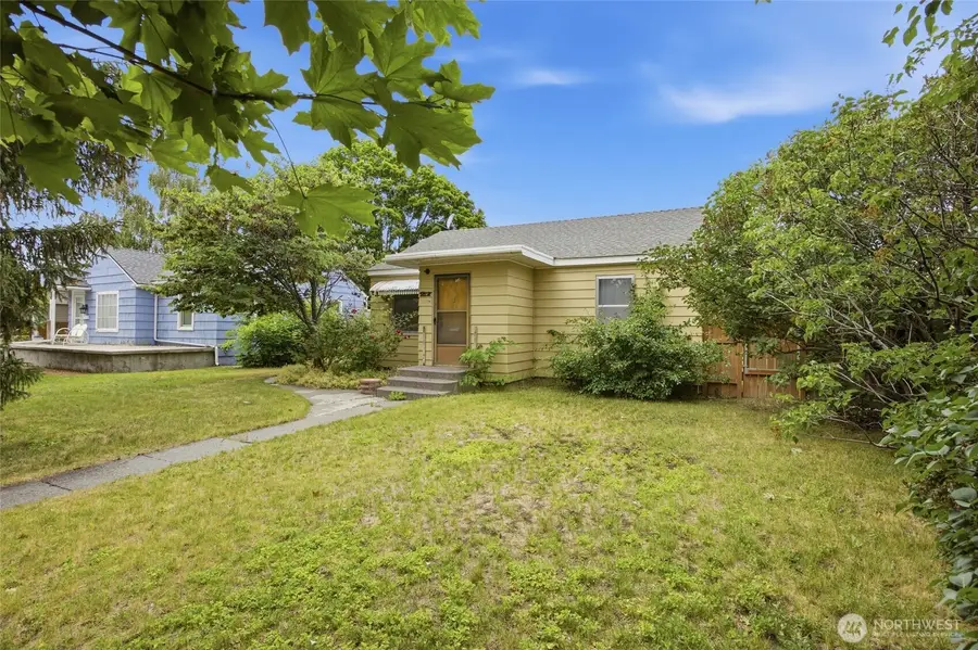 27 E Street Sw, Ephrata, WA 98823 - #2