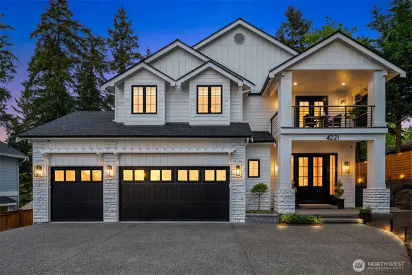 4221 NE 27th Place, Newcastle, WA 98059