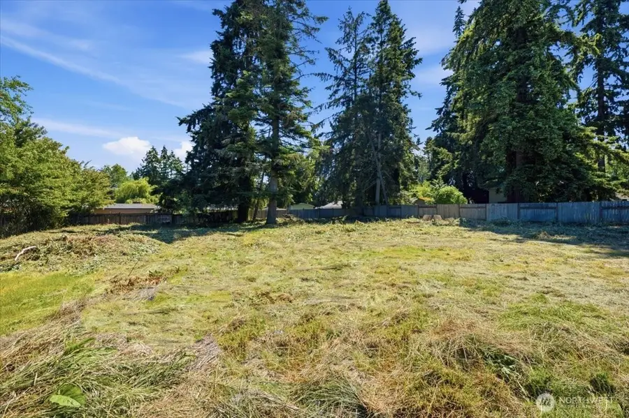 18820 Midvale Avenue N, Shoreline, WA 98133 - #2