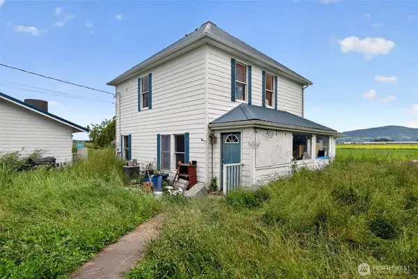 9801 Lenhart Road, Sumas, WA 98295