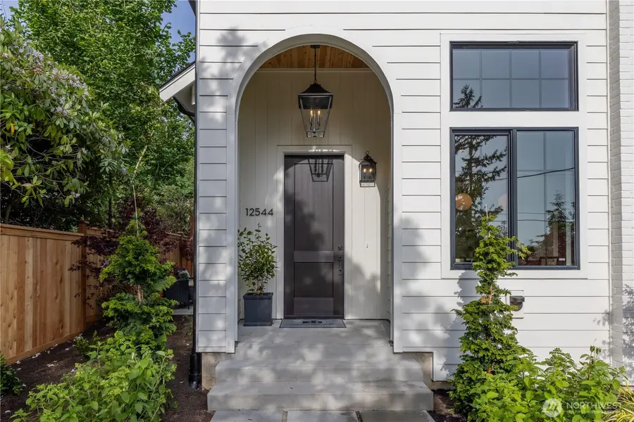 12544 2nd Avenue Nw, Seattle, WA 98177 - #2