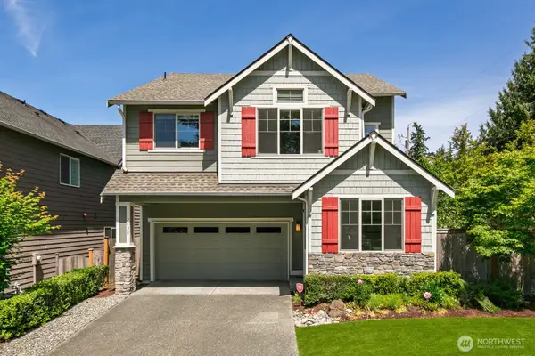 7430 NE 202nd Place, Kenmore, WA 98028