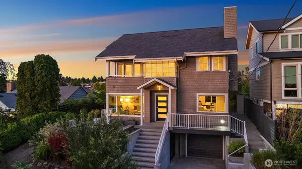 9020 26th Avenue Nw, Seattle, WA 98117