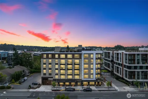 11903 NE 128th Street #216, Kirkland, WA 98034