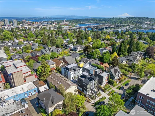 4412 Corliss Avenue N #B, Seattle, WA 98103