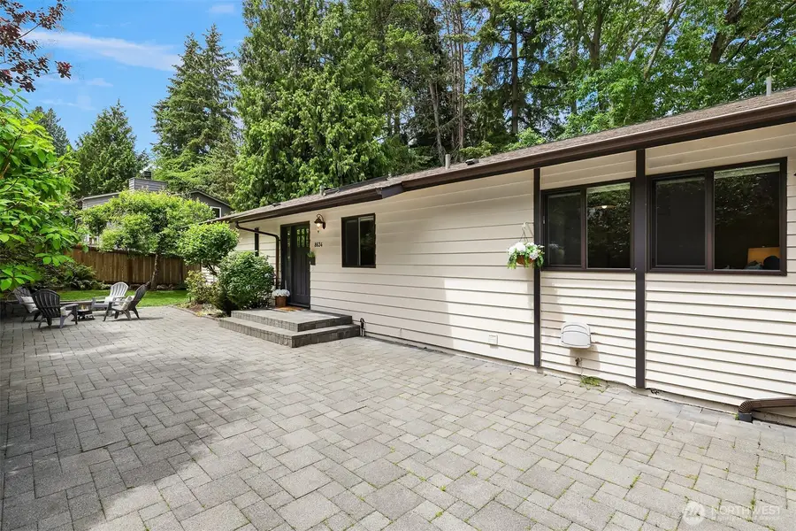 8634 NE 169th Street, Kenmore, WA 98028 - #2