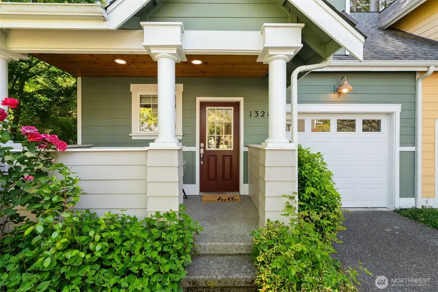 1328 Stonecress Lane Ne, Bainbridge Island, WA 98110 - #2