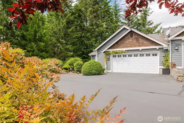 160 E Soderberg Road #H24, Allyn, WA 98524